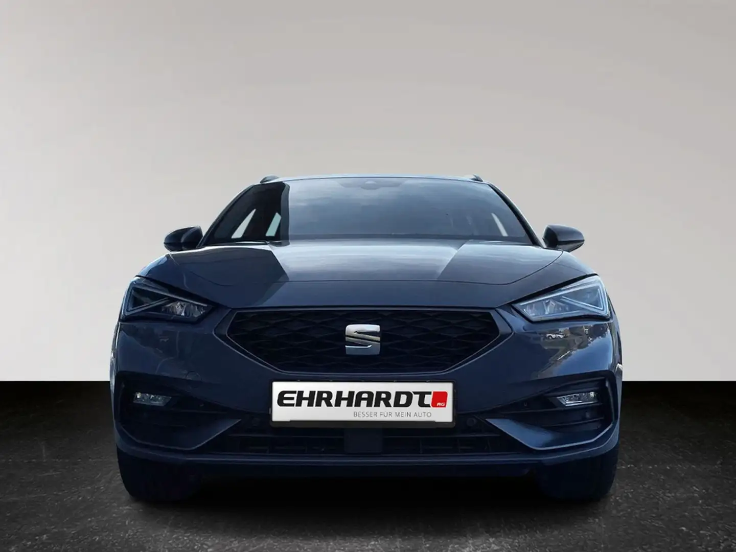 SEAT Leon Sportstourer 1.5 eTSI DSG FR AHK*STHZG*PANO*LED... Grau - 2