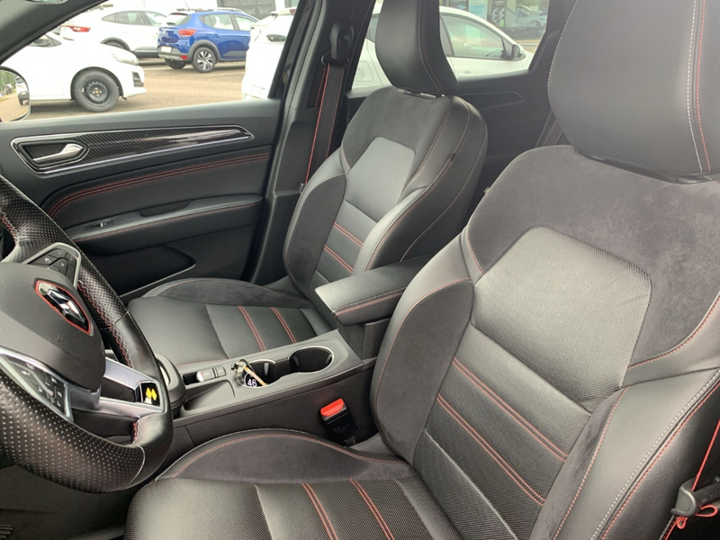 Renault Arkana LINE 1.3 TCe R.S. Line SHZ+NAVI+PANO+CAM — photo 9