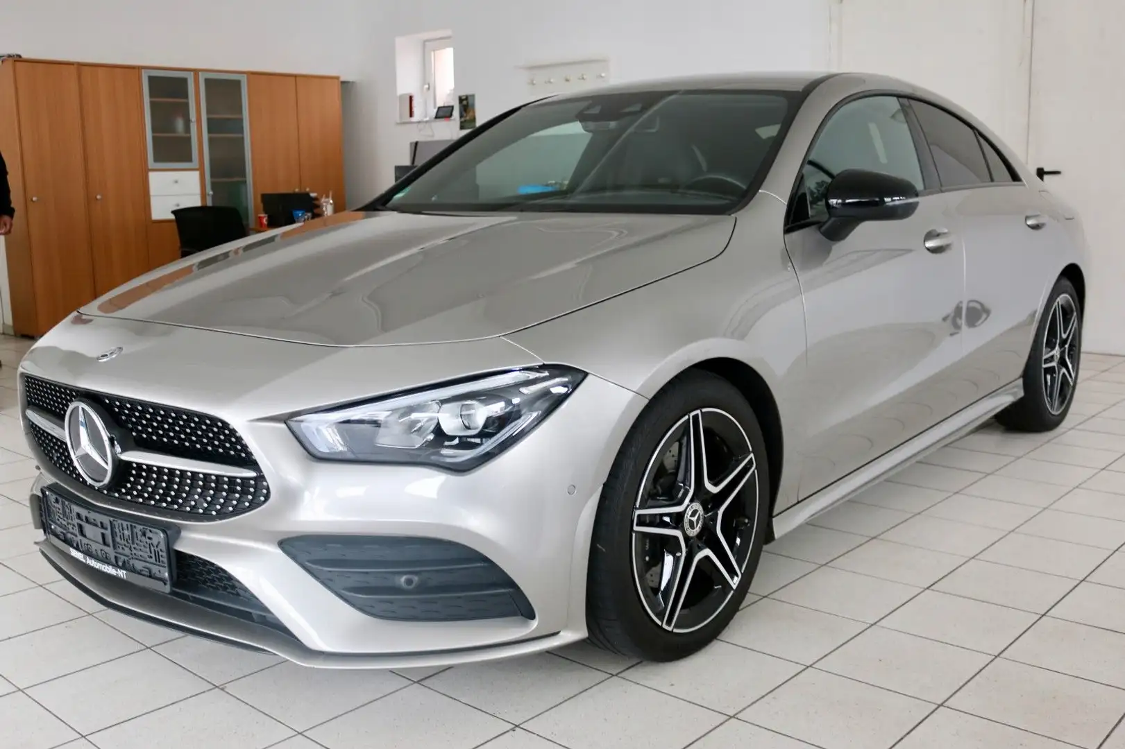 Mercedes-Benz CLA 200 /AMG/Night-Paket/Kam./LED Argent - 1