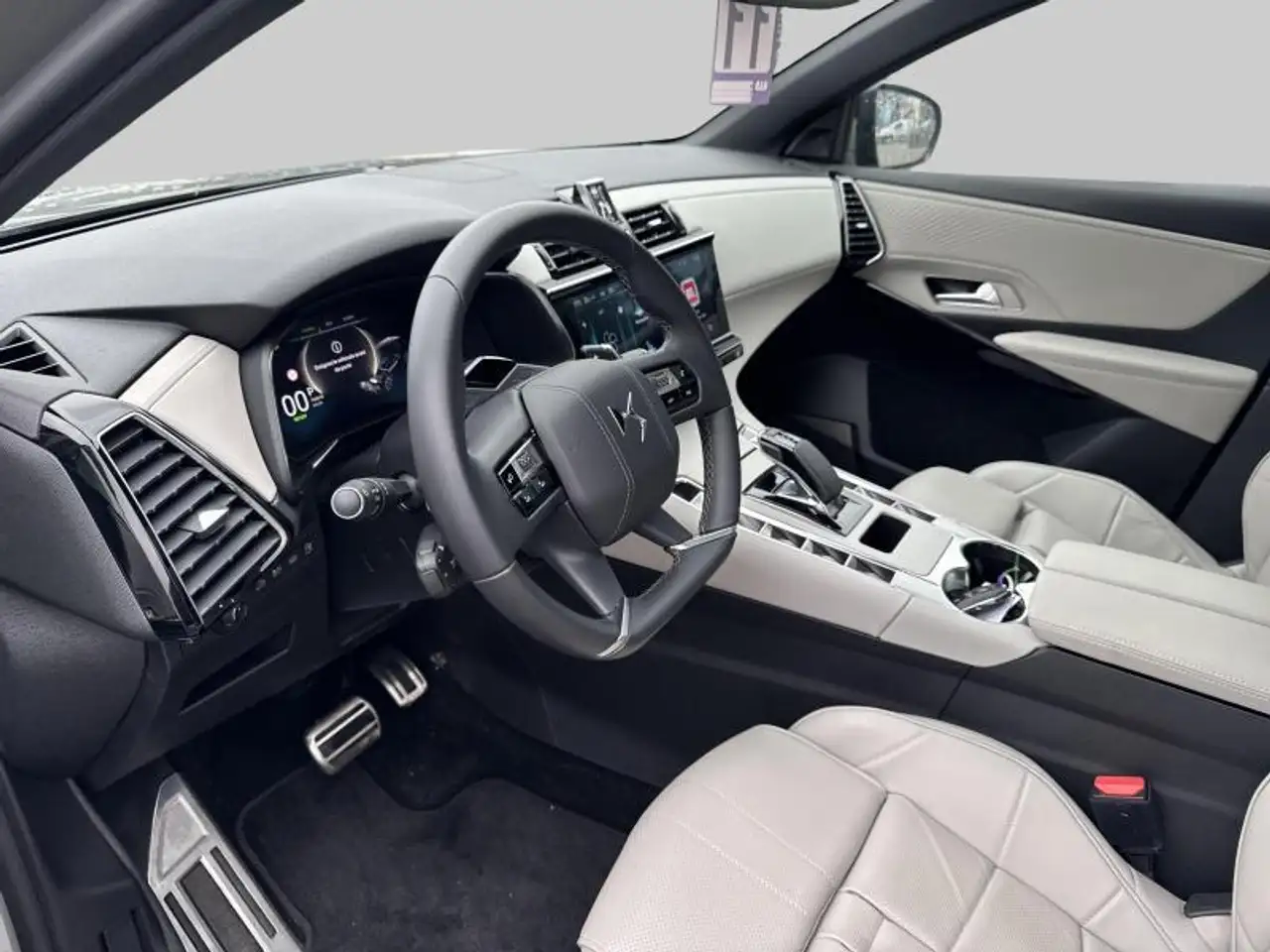 DS Automobiles DS 7 Crossback 2023 — фото 11