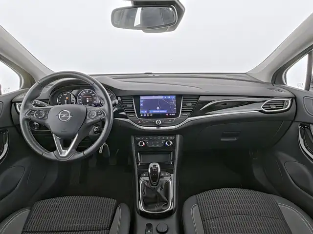 Opel Astra view 13