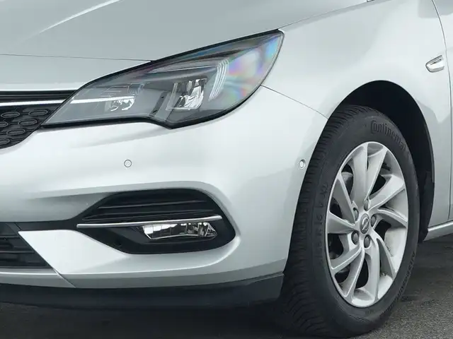 Opel Astra view 11