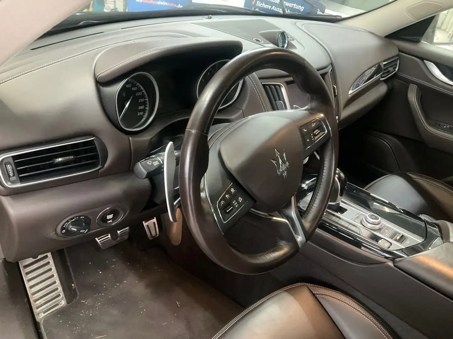 Maserati Levante Levante Q4 GranLusso Mavi - 2