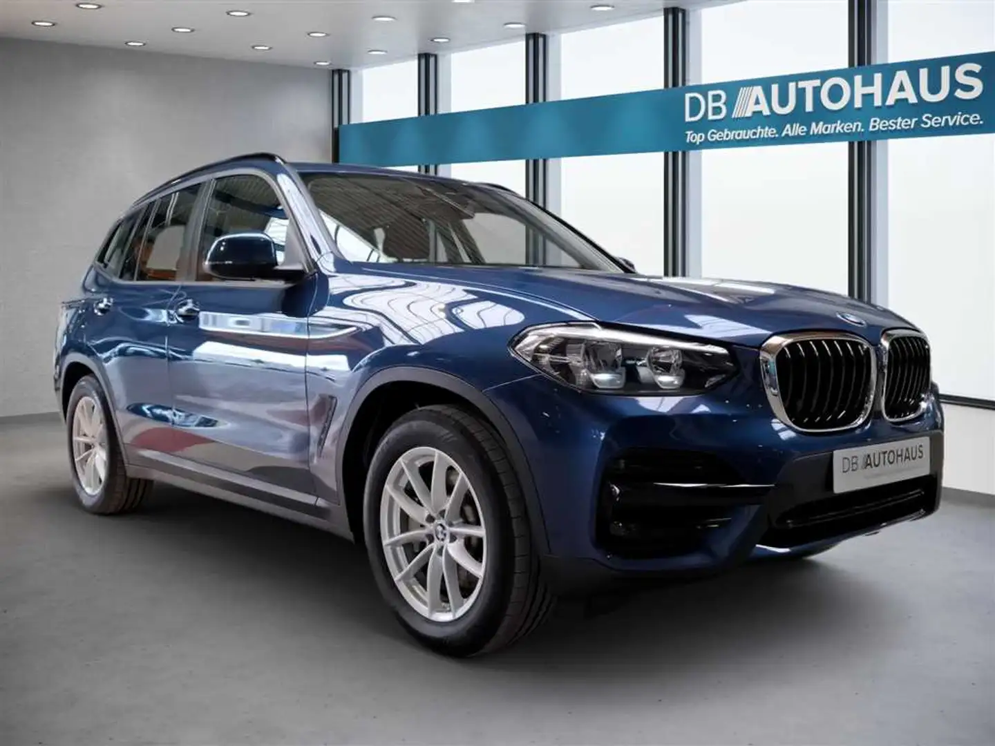 BMW X3 xDrive 30e Advantage Steptronic Modrá - 2