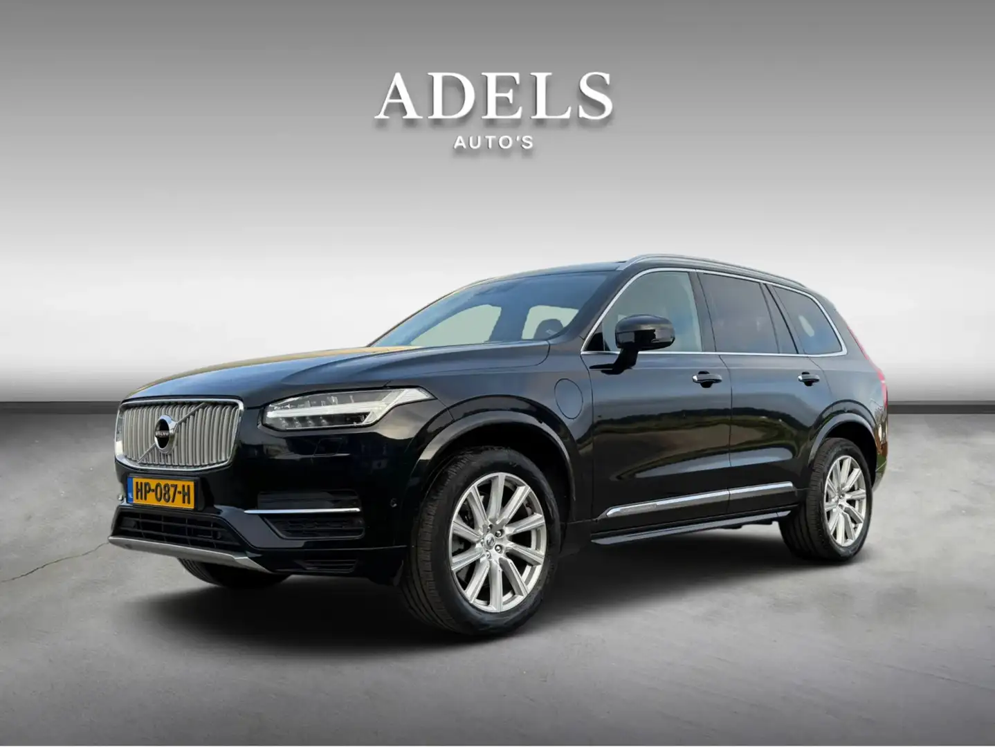 Volvo XC90 2.0 T8 Twin Engine AWD Inscription Panodak Trekhaa Schwarz - 1