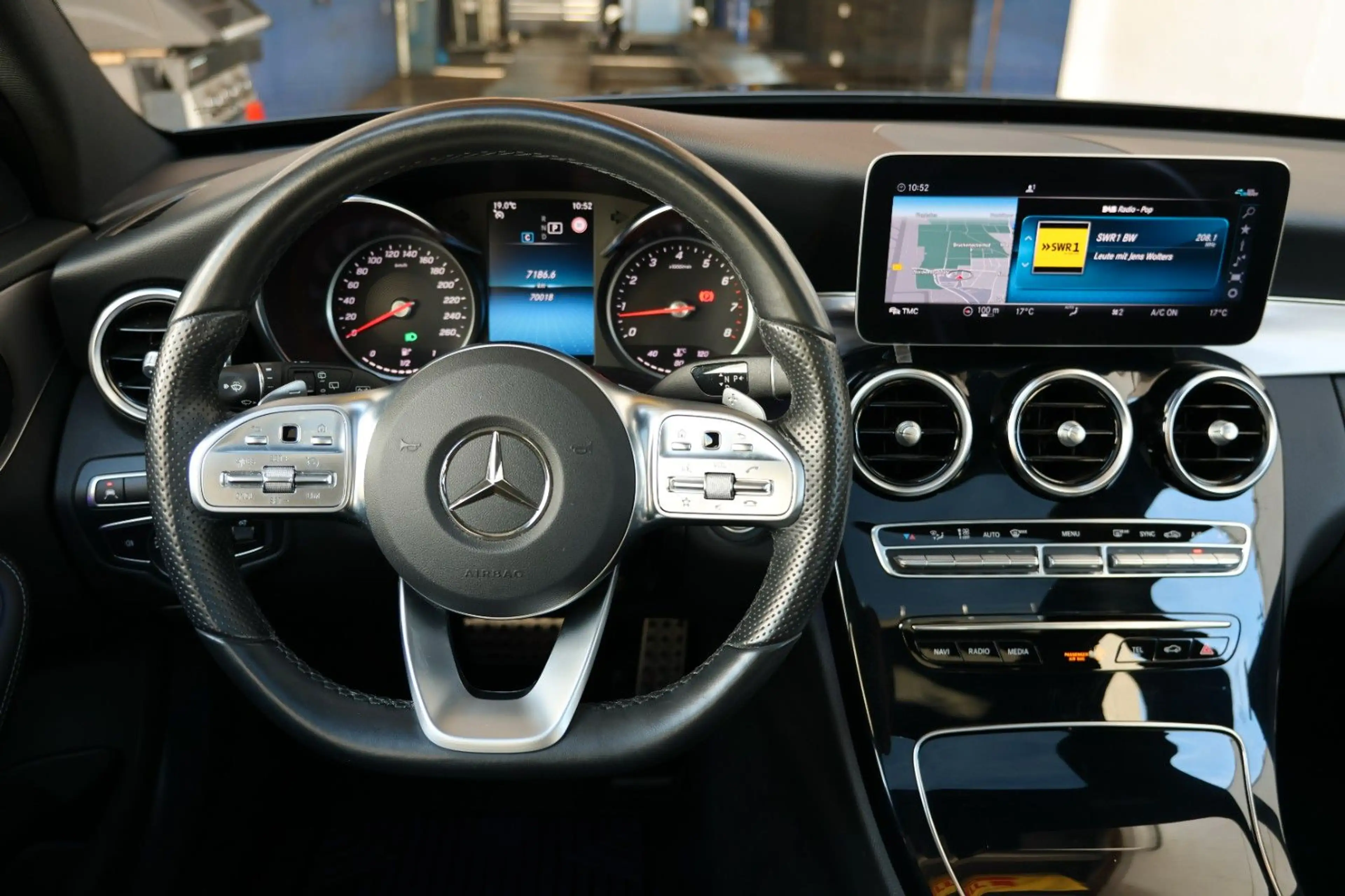 Mercedes-Benz C 180 T AMG,Pano,AHK,APPLE,TOT,SPUR,Multib.LED — photo 13