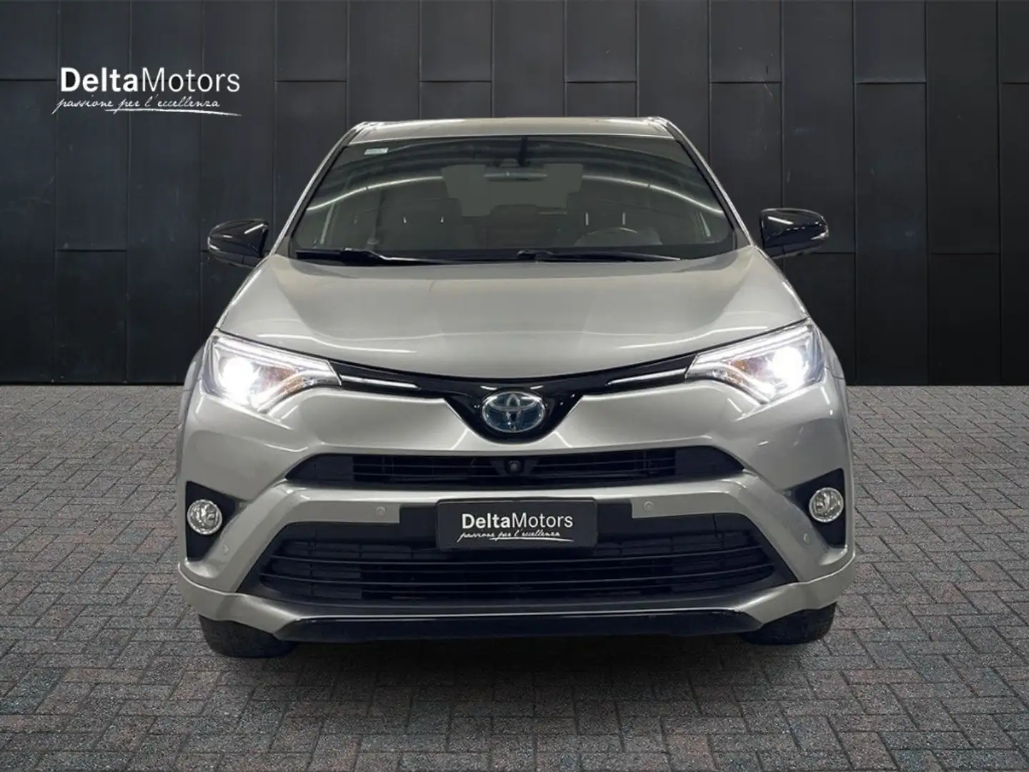 Toyota RAV 4 RAV4 2.5 Hybrid 2WD Exclusive Ezüst - 2