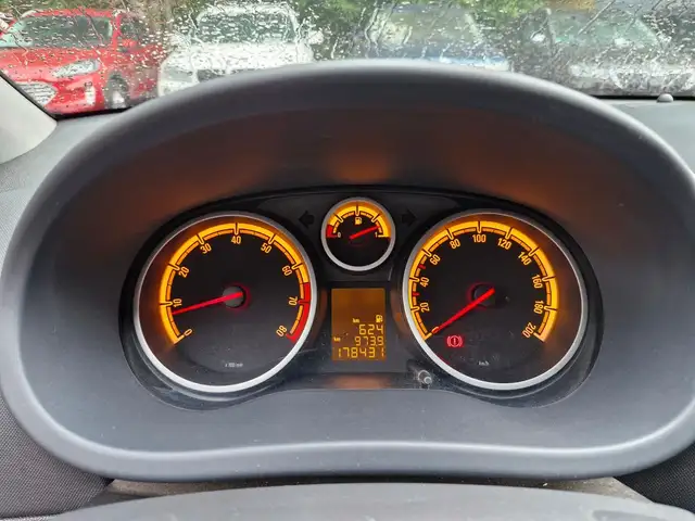 Opel Corsa view 10