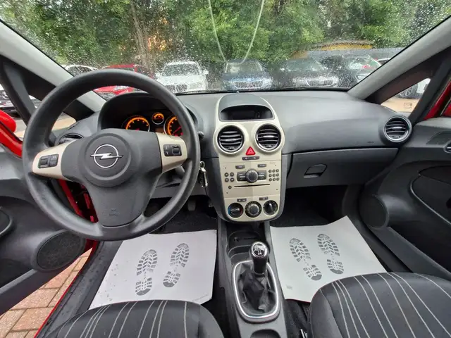 Opel Corsa view 11
