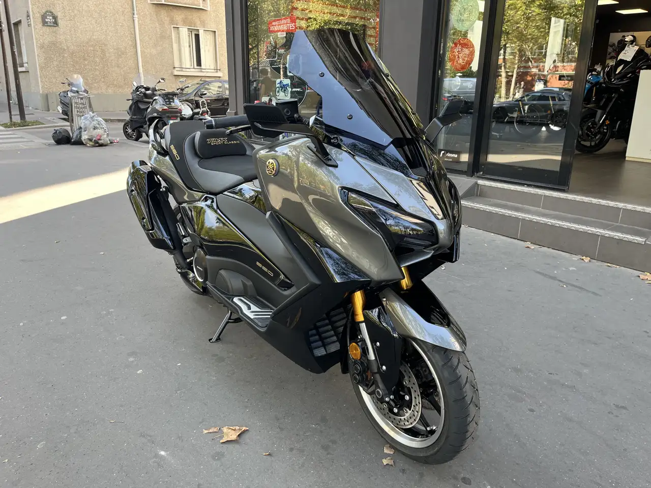 Yamaha Tmax 560