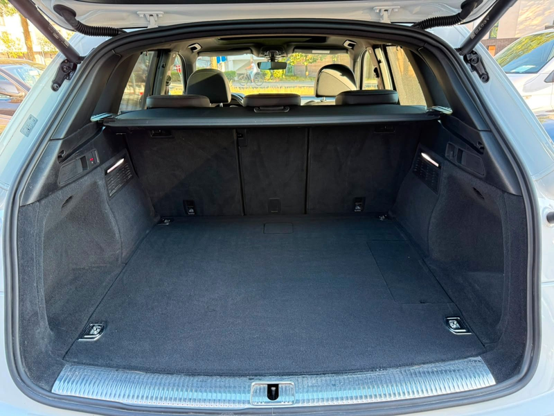Audi Q5 50 TFSIe*quattro*S-line*Pano*AHK*Massage — photo 13