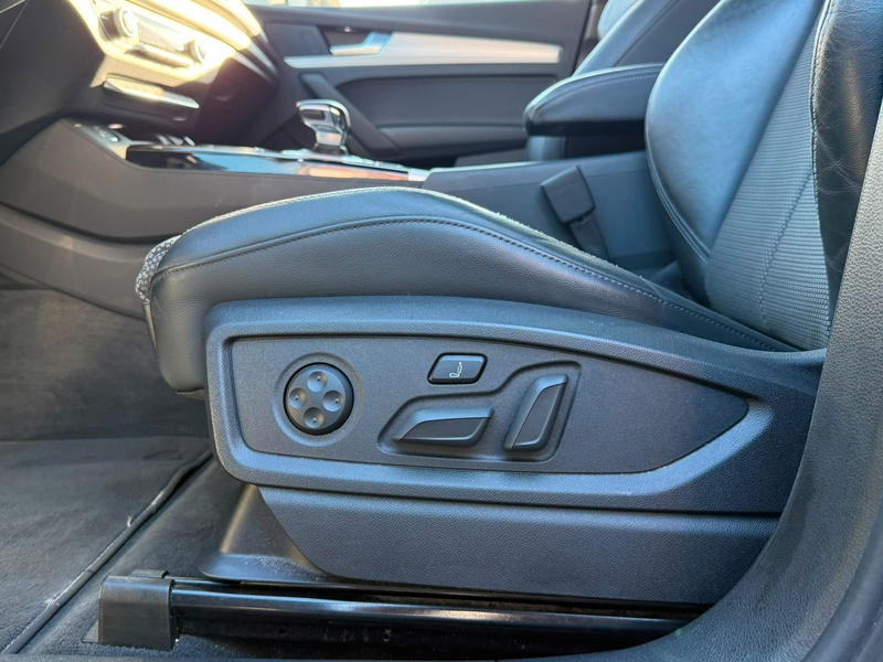 Audi Q5 50 TFSIe*quattro*S-line*Pano*AHK*Massage — photo 5
