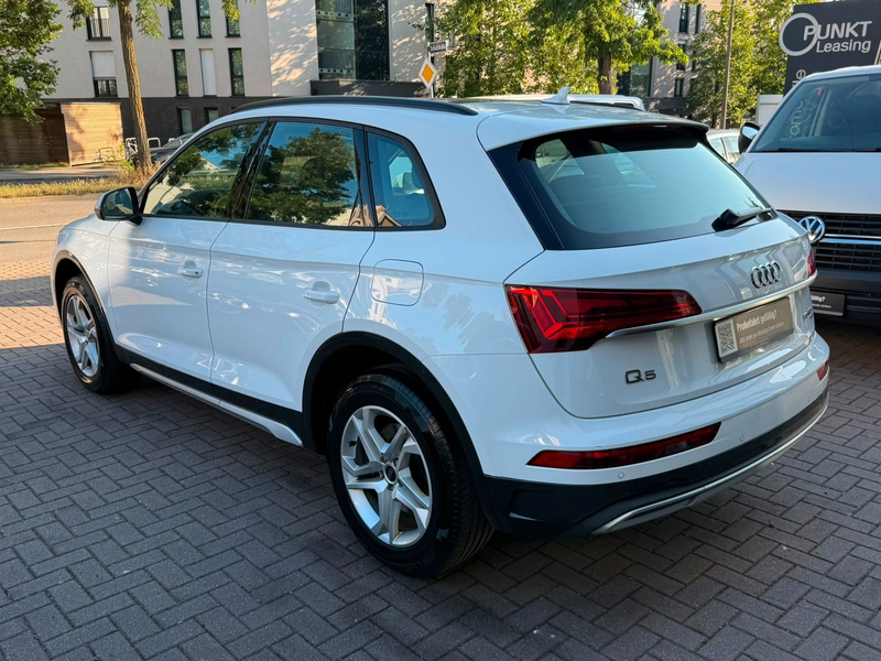 Audi Q5 50 TFSIe*quattro*S-line*Pano*AHK*Massage — photo 4