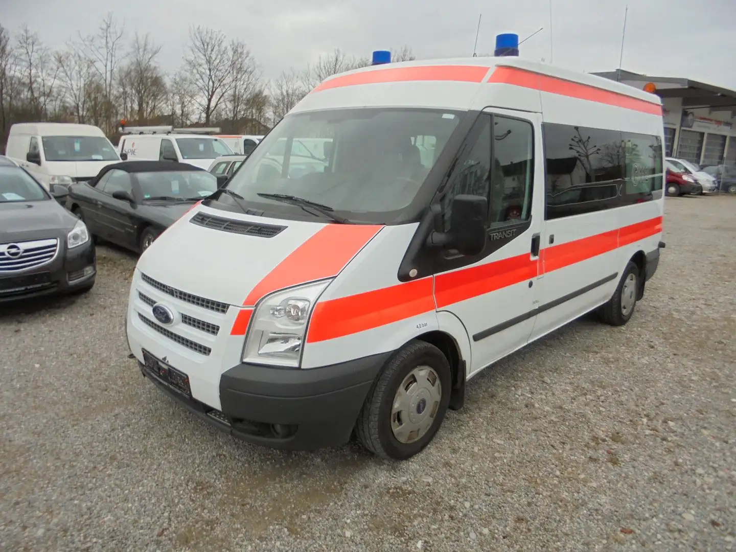 Ford Transit Kombi FT 300 M Trend ~ Rettungswagen ~ Blanco - 1