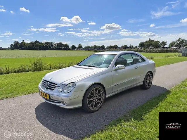 Mercedes-Benz CLK 320 Coupé Avantgarde