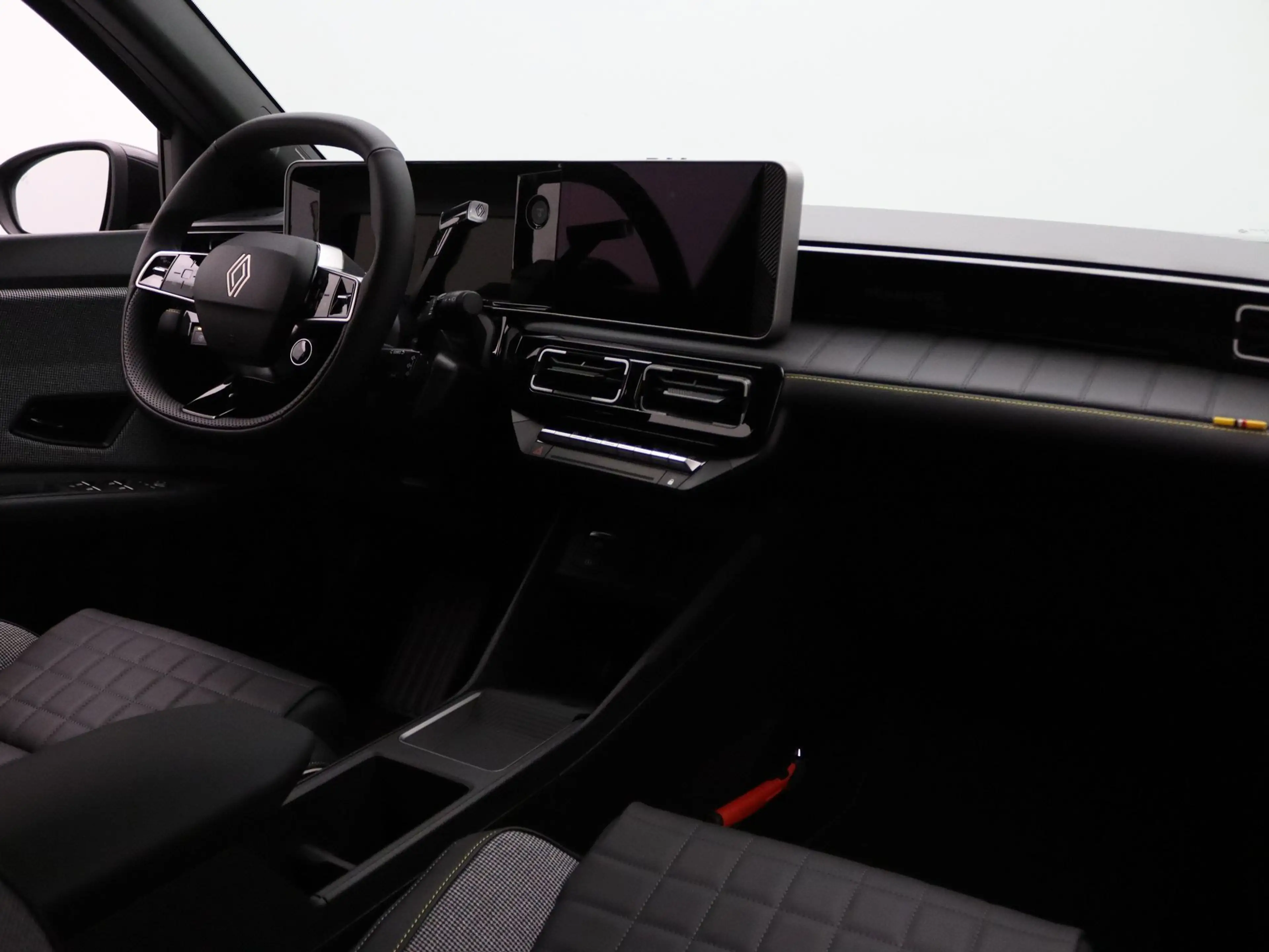 Renault R 4 comfort range iconic 52 kWh Harman Kardon | Camera — photo 33