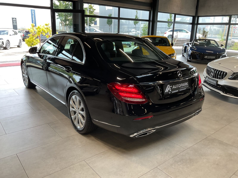 Mercedes-Benz E 350 d Lim 1.Hd Exclusive Head-Up Navi LED Pano — photo 5