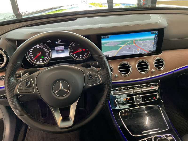 Mercedes-Benz E 350 d Lim 1.Hd Exclusive Head-Up Navi LED Pano — photo 7