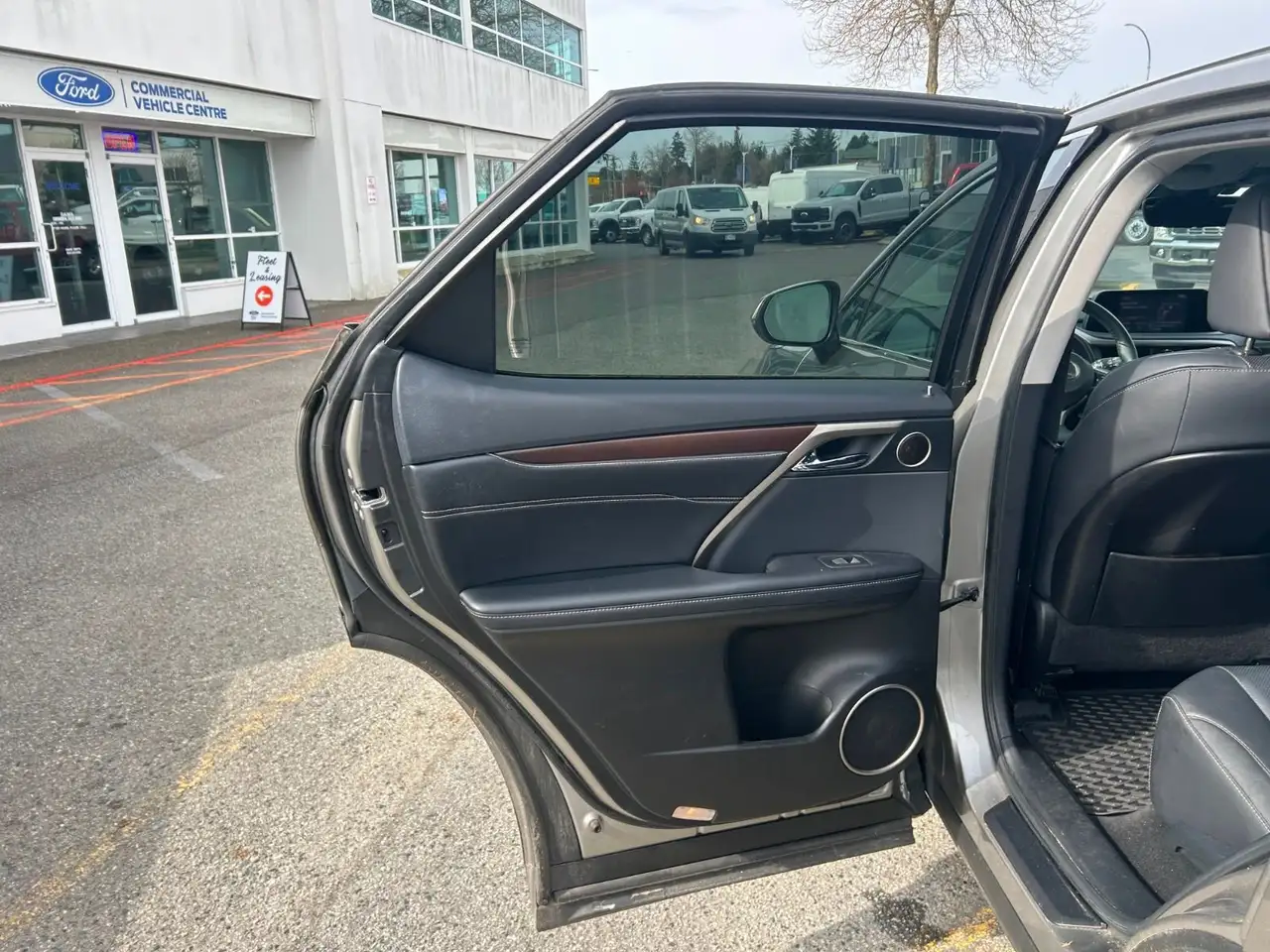 Lexus RX снимка Lexus RX
