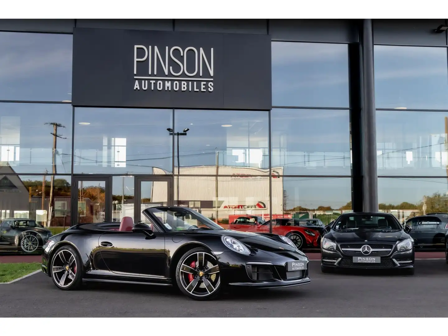 Porsche 911 Cabriolet 3.0i - 420 - BV PDK  TYPE 991 CABRIOLET Carrera 4S PHASE 2 Noir - 1