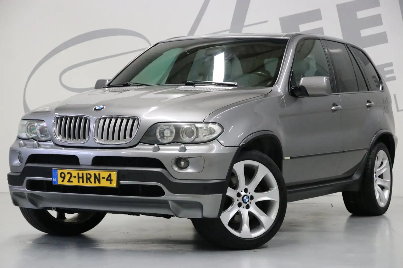 BMW X5 4.8is trekhaak/memory/panorama dak Grau - 1