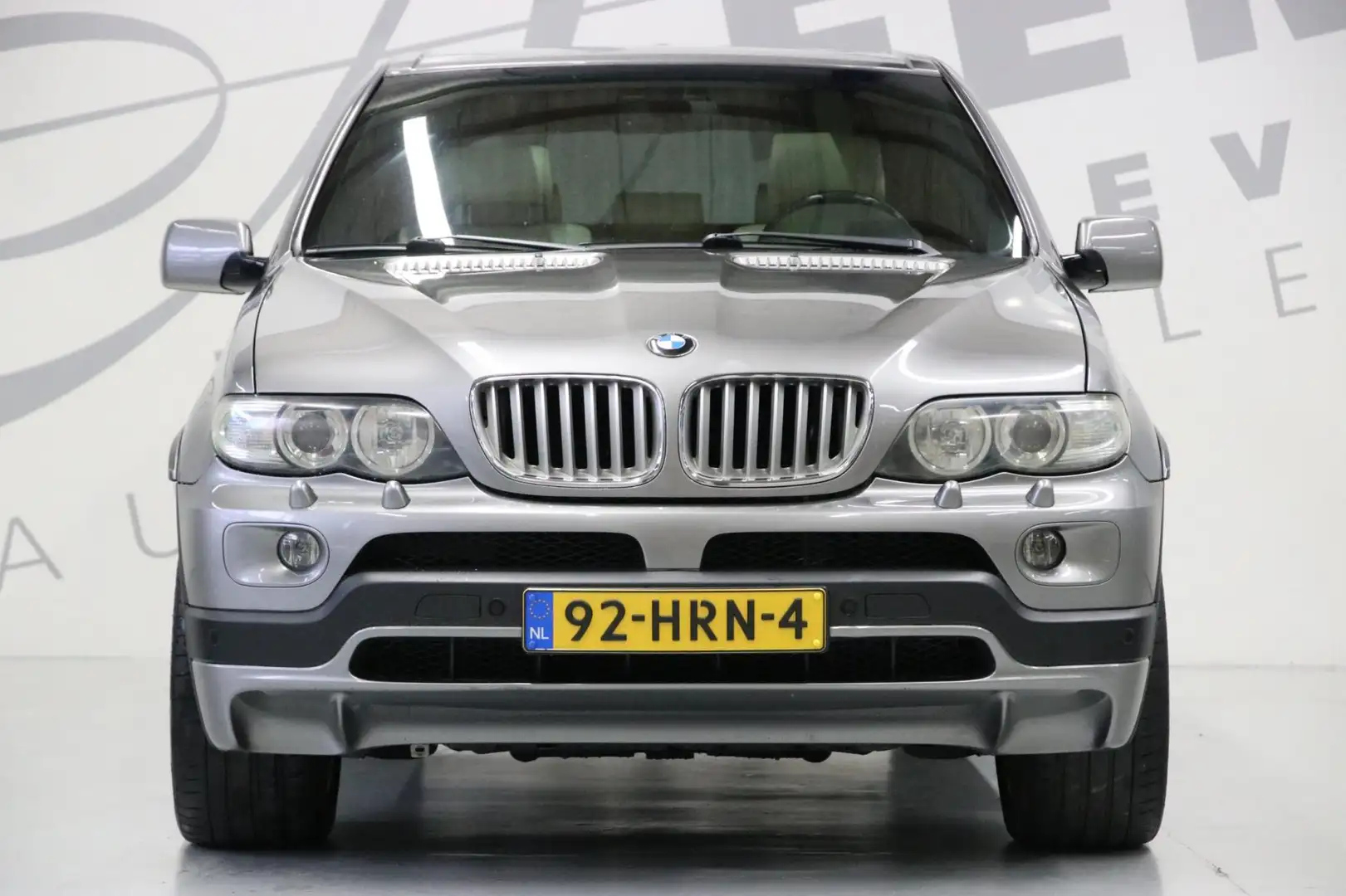 BMW X5 4.8is memory/panorama dak Grijs - 2