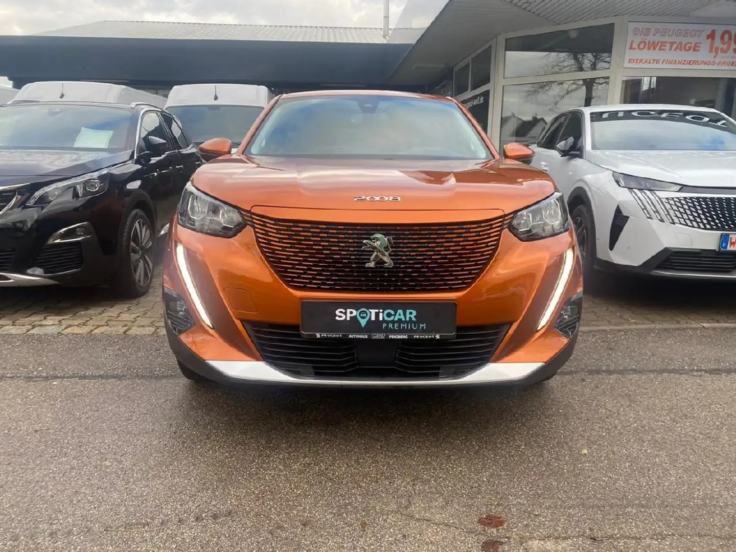 Peugeot 2008 e- Active Orange - 2