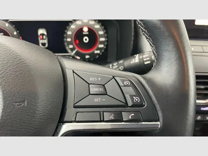 Nissan Juke 2025, foto 27