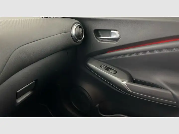 Nissan Juke 2025, foto 26