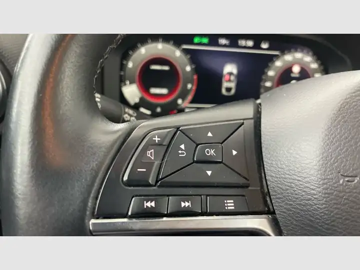 Nissan Juke 2025, foto 28