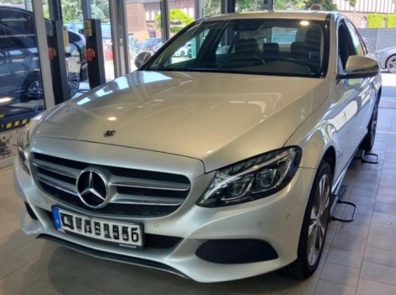 Mercedes-Benz C 220 d Lim 4Matic 9G Avantgarde *ILS-LED*COMAND — photo 2