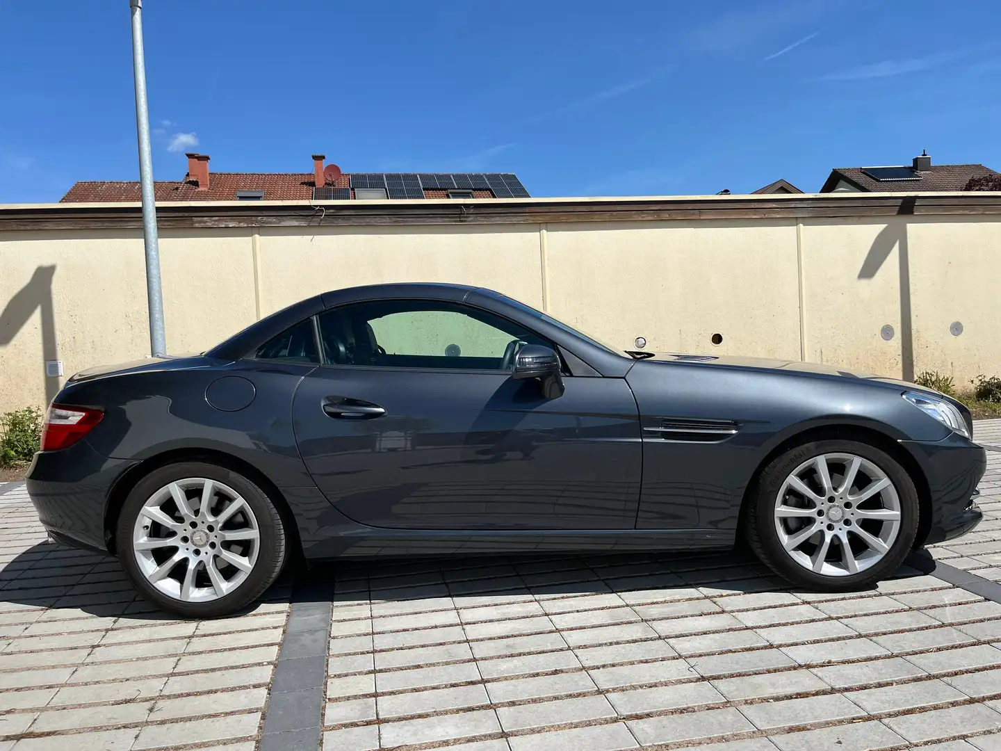 Mercedes-Benz SLK 200 SLK 200 (BlueEFFICIENCY) 7G-TRONIC Grau - 2
