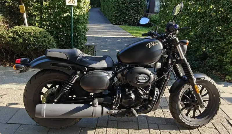 Hyosung GV 300 - foto 2