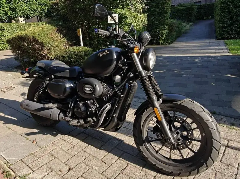 Hyosung GV 300 - foto 3