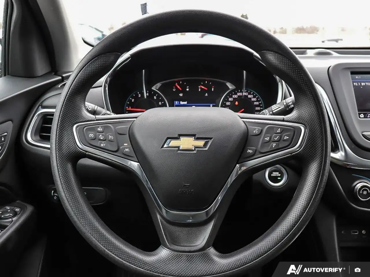 Chevrolet Equinox снимка Chevrolet Equinox
