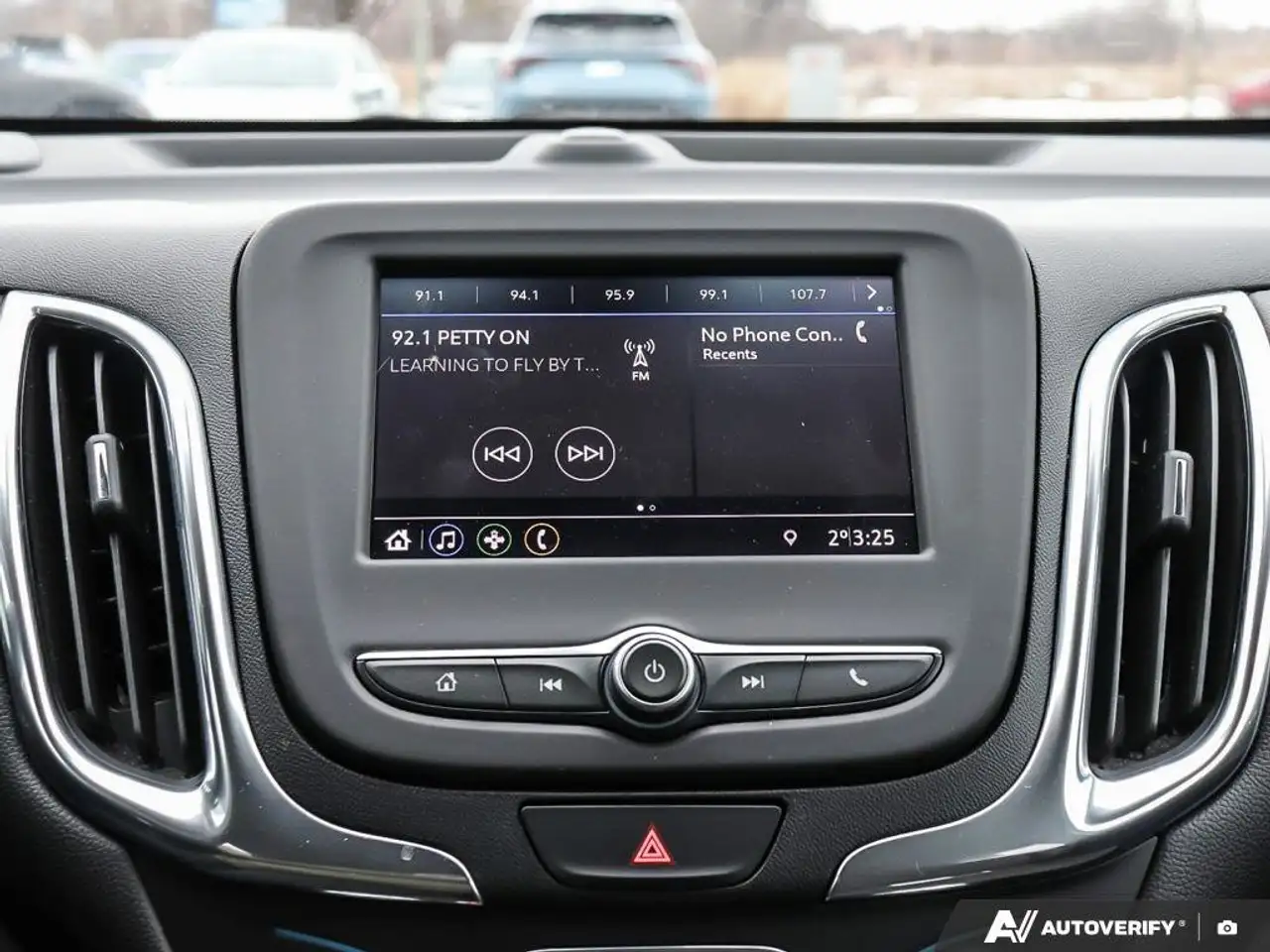 Chevrolet Equinox снимка Chevrolet Equinox
