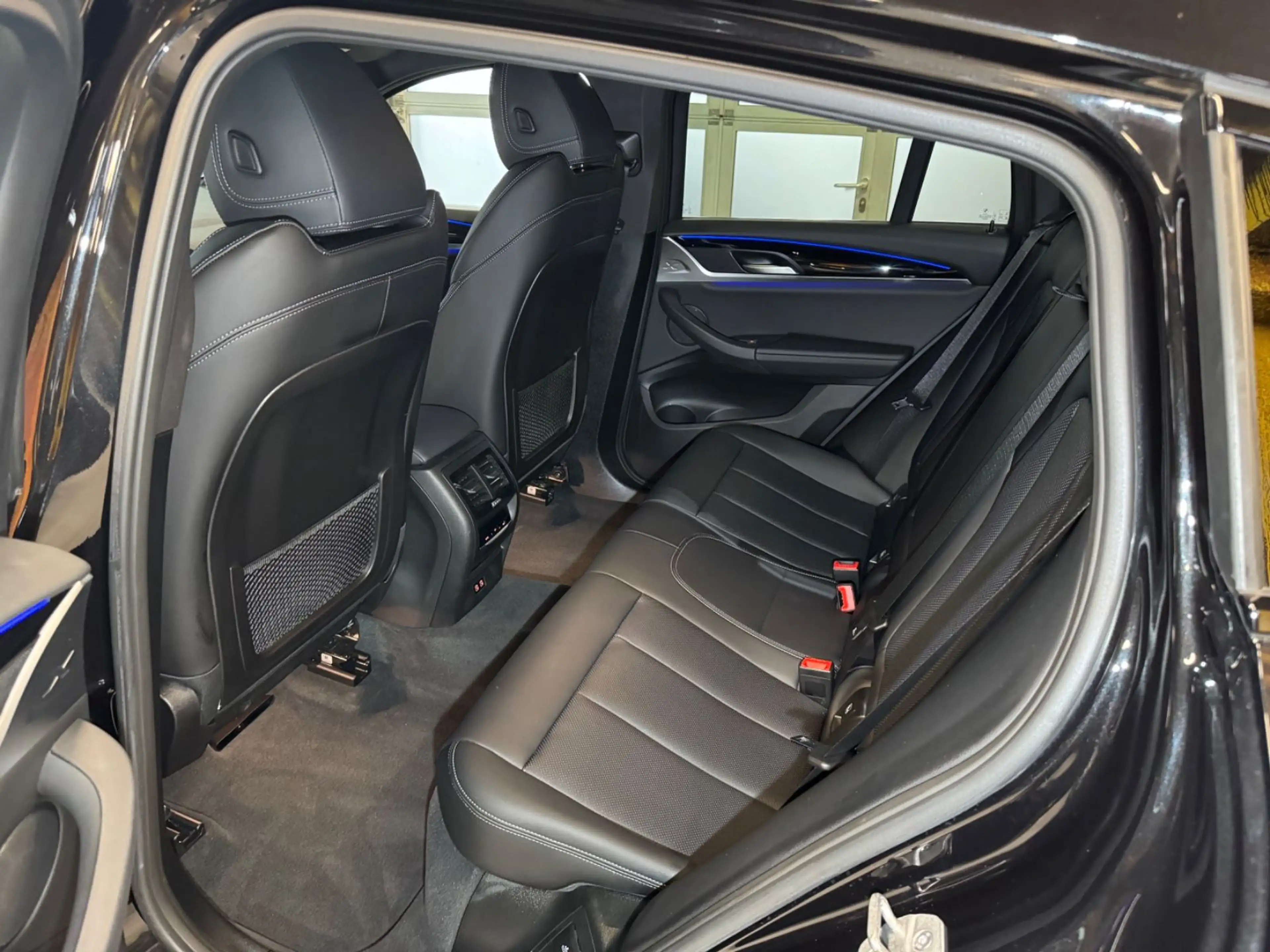 BMW X4 xDrive 30d M Sport~STANDHEIZUNG~LASER~HEAD-UP — photo 13