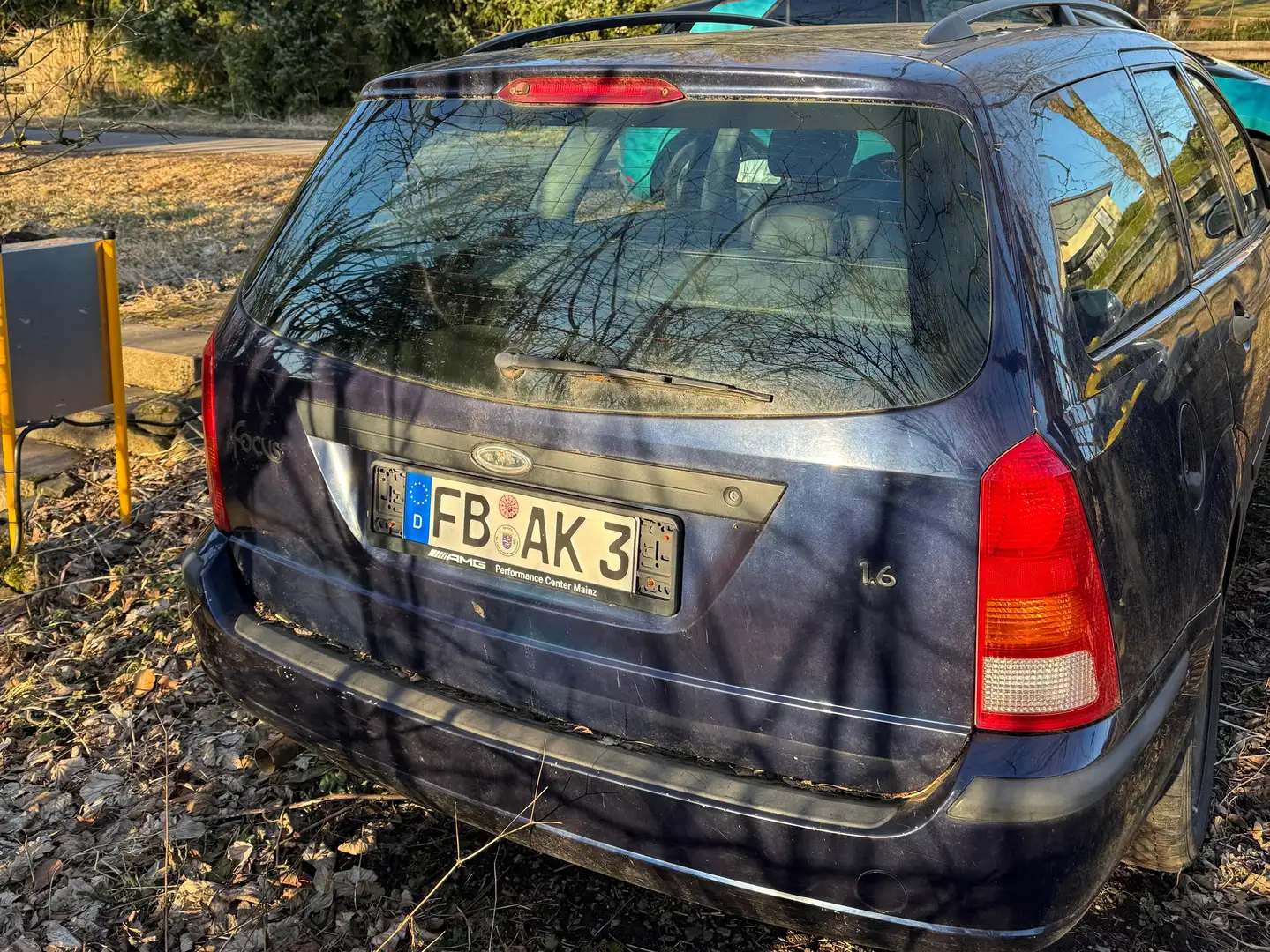 Ford Focus Focus Turnier Blau - 1