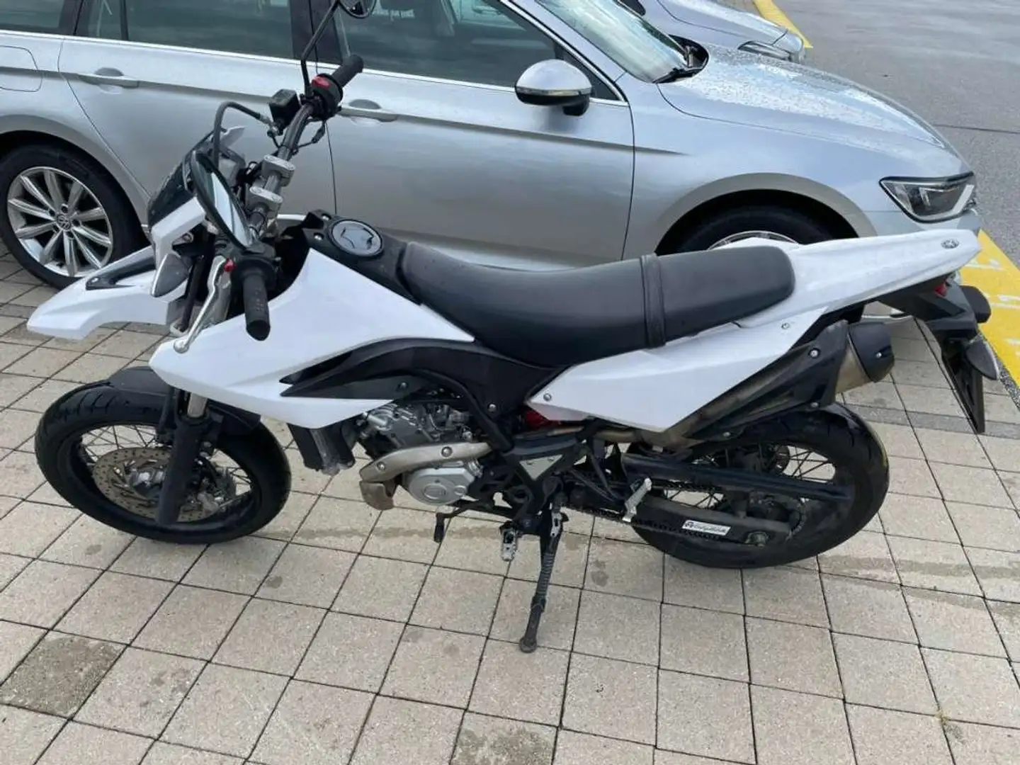 Yamaha WR 125 Alb - 2
