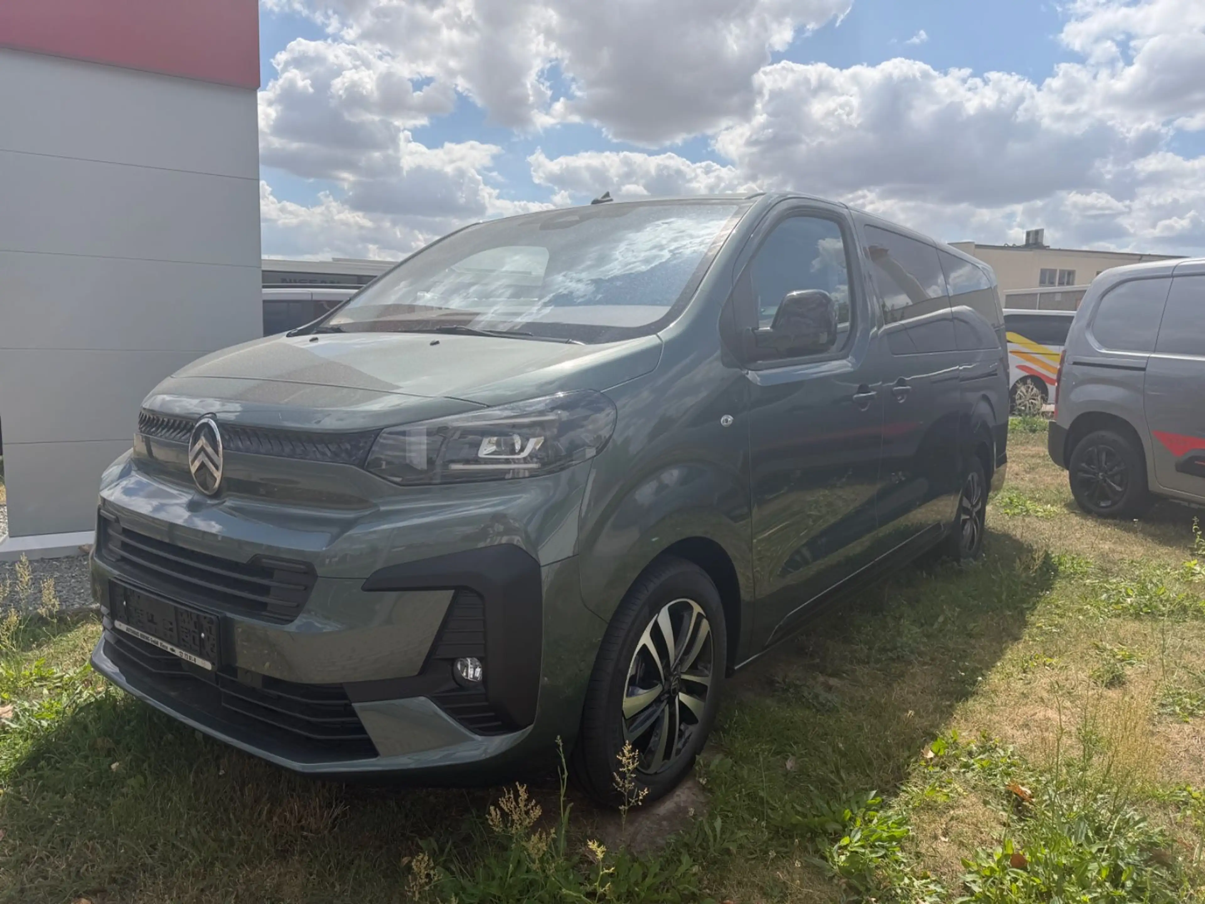 Citroen Spacetourer Max XL*8-SITZER*LEDER*STANDHEIZUNG*