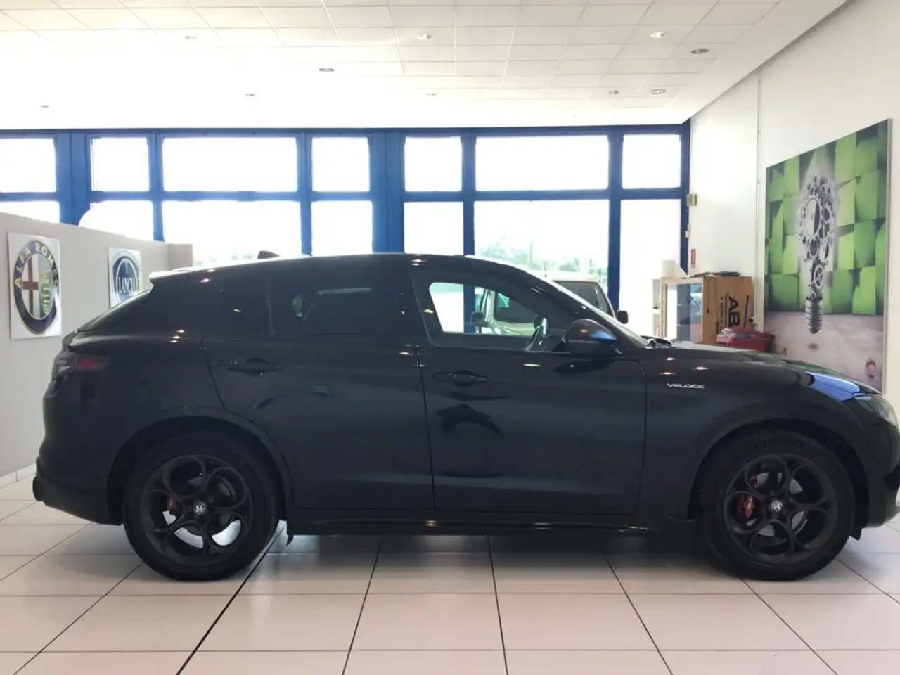 Alfa Romeo Stelvio 2025