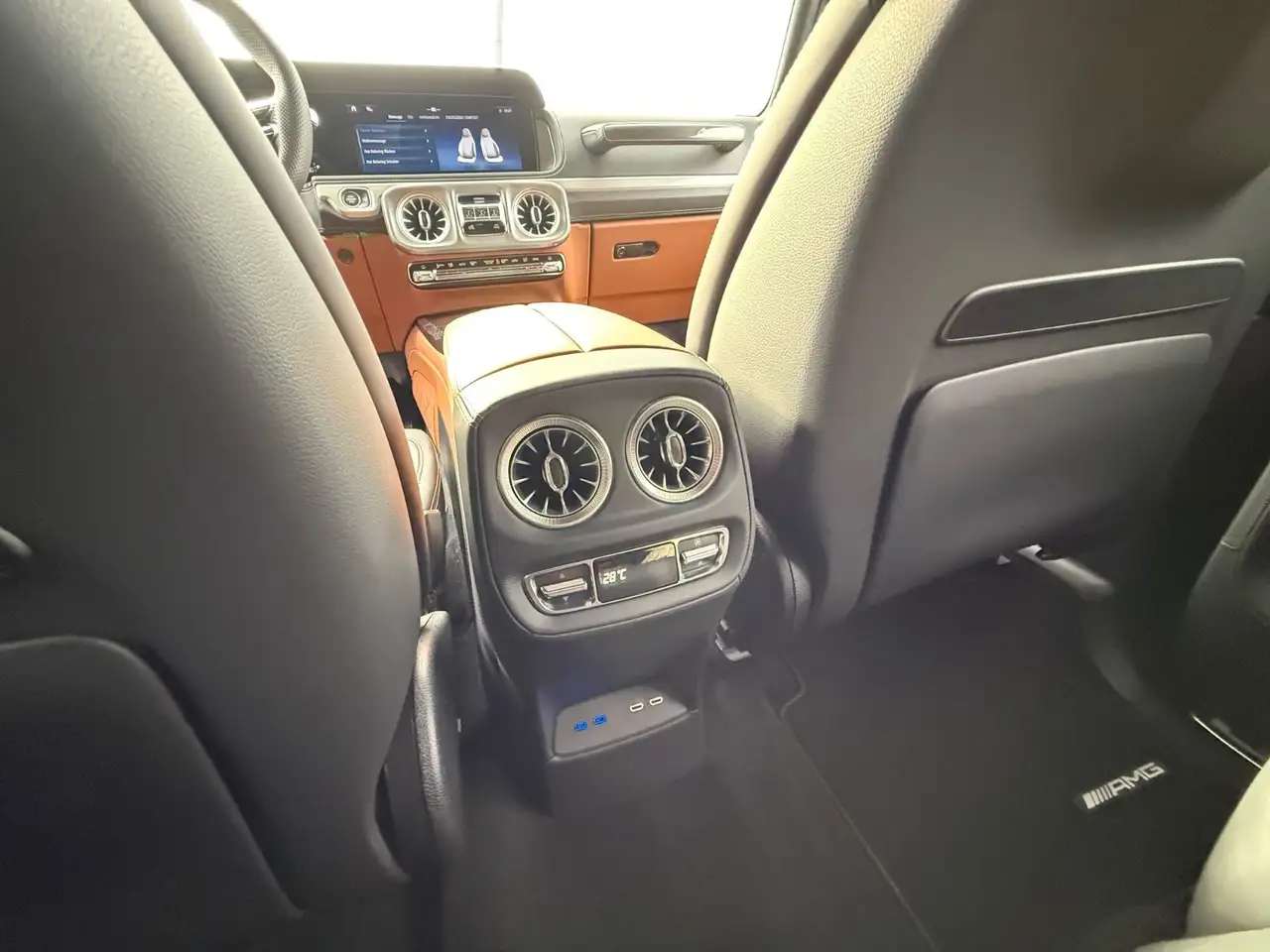 Mercedes-Benz G 450 d*AMG*Winterpaket*MultiMedia*Massage*05.26 11