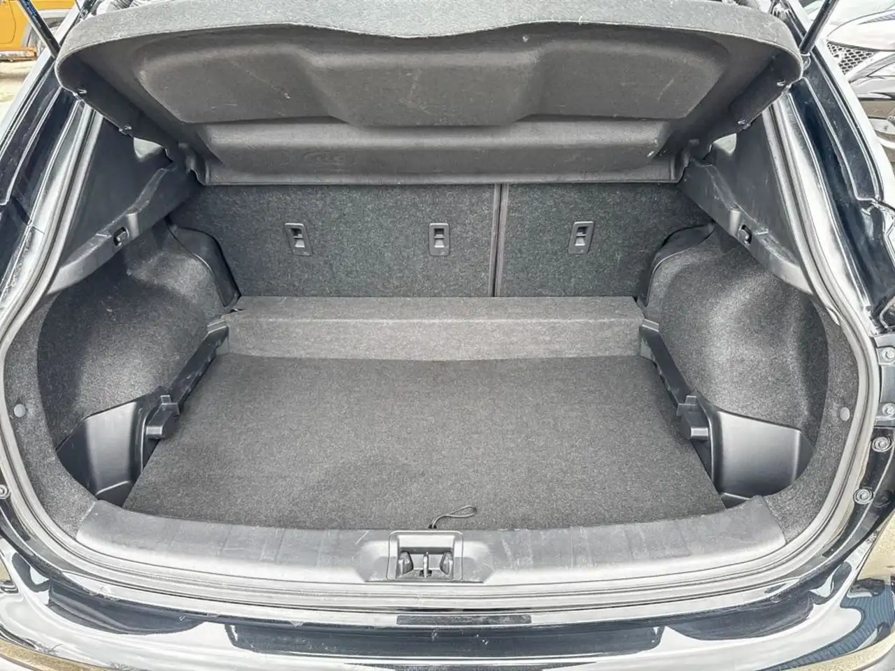 Nissan Qashqai снимка Nissan Qashqai