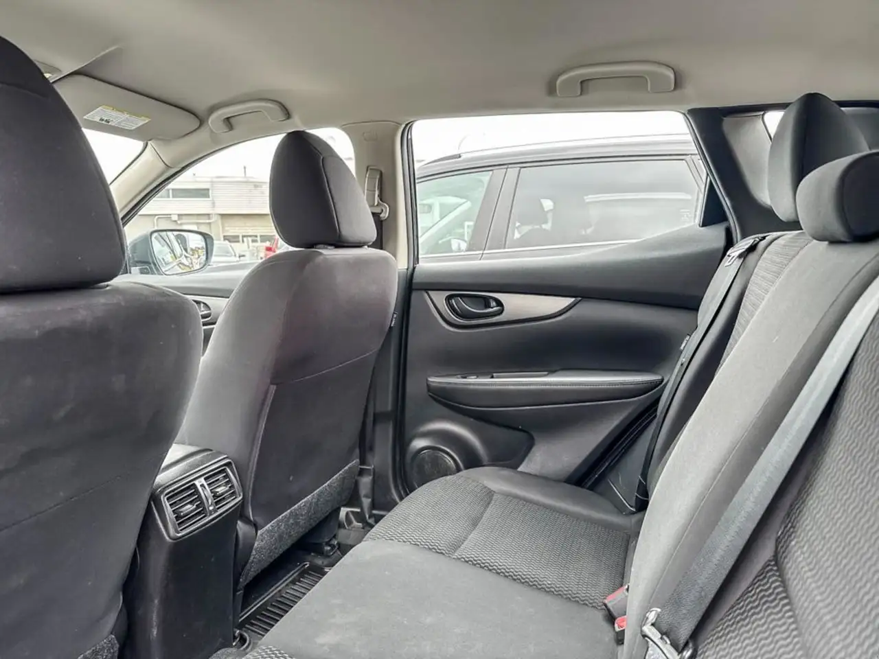 Nissan Qashqai снимка Nissan Qashqai