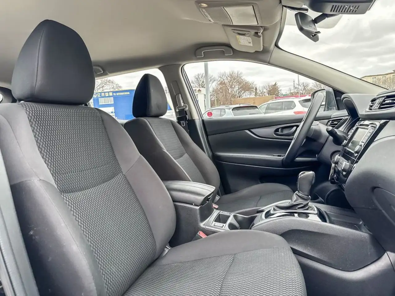 Nissan Qashqai снимка Nissan Qashqai