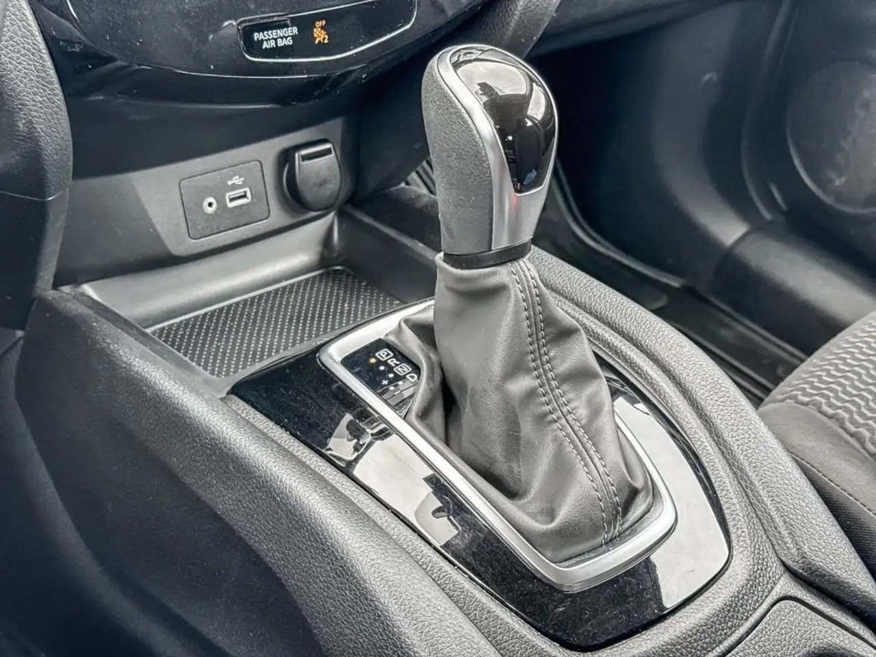 Nissan Qashqai снимка Nissan Qashqai
