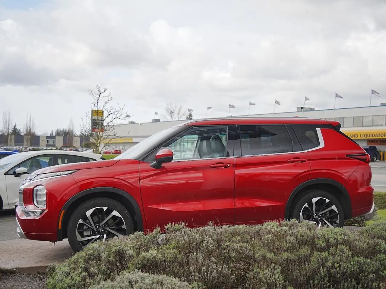 Mitsubishi Outlander снимка Mitsubishi Outlander