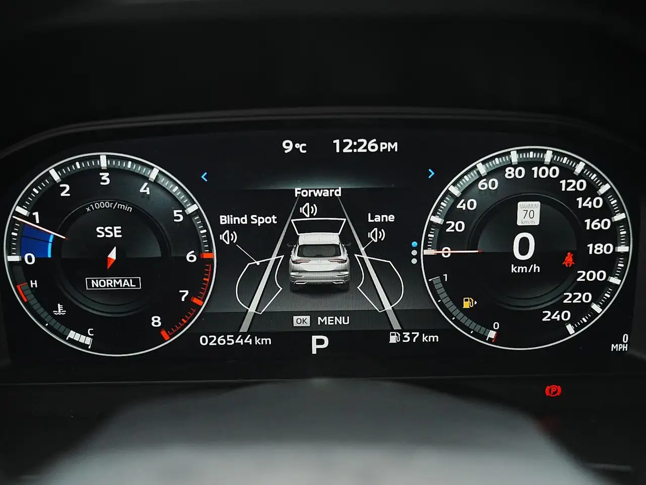 Mitsubishi Outlander снимка Mitsubishi Outlander