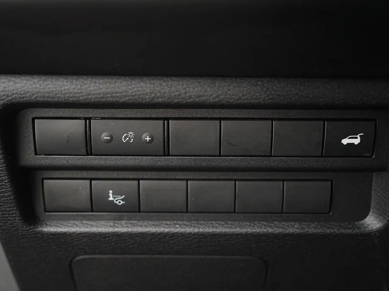 Mitsubishi Outlander снимка Mitsubishi Outlander