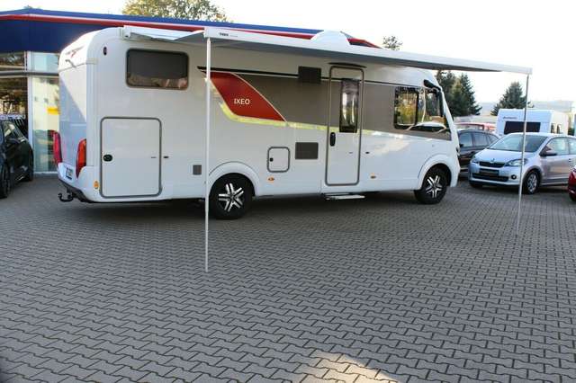 Bürstner IXEO I 728 G+Autom.+Leder+Navi+Solar+Stützensyst